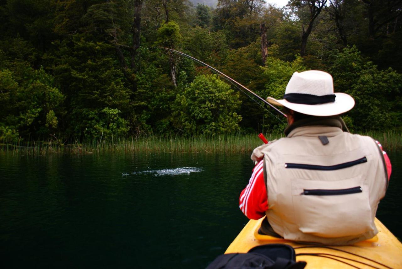 Las Juntas Ecolodge Puyehue Eksteriør billede